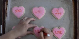 Why gluten-free conversation hearts are important?